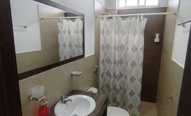 RENTA DE CASA EN URBANIZACIÓN PUNTA BLANCA JARAMIJÓ