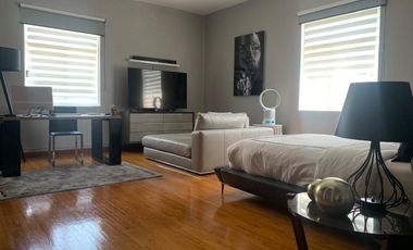 CASA CON USO DE SUELO MIXTO EN VENTA EN NAPOLES