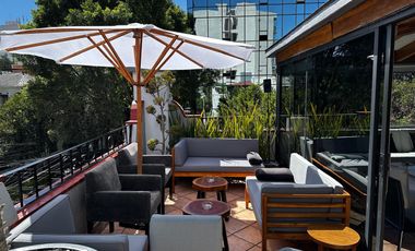 CASA CON USO DE SUELO MIXTO EN VENTA EN NAPOLES