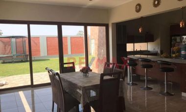 Alquiler Casa De Campo En Condominio