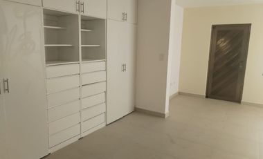 Bonita Casa Col Lomas del Roble, San Nicolas