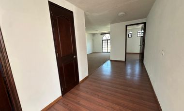 CASA EN VENTA, TENANGO DEL VALLE, CON ALBERCA, ENTRONQUE A LA AUTOPISTA TENANGO - JAJALPA, TOLUCA, ESTADO DE MÉXICO