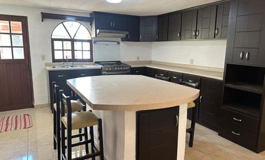 CASA EN VENTA, TENANGO DEL VALLE, CON ALBERCA, ENTRONQUE A LA AUTOPISTA TENANGO - JAJALPA, TOLUCA, ESTADO DE MÉXICO