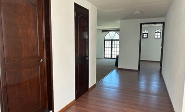 CASA EN VENTA, TENANGO DEL VALLE, CON ALBERCA, ENTRONQUE A LA AUTOPISTA TENANGO - JAJALPA, TOLUCA, ESTADO DE MÉXICO