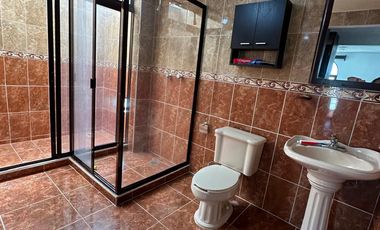 CASA EN VENTA, TENANGO DEL VALLE, CON ALBERCA, ENTRONQUE A LA AUTOPISTA TENANGO - JAJALPA, TOLUCA, ESTADO DE MÉXICO