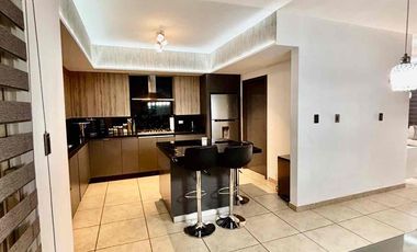 Casa familiar en venta con alberca en Real de Toledo Residencial – Poniente de Hermosillo
