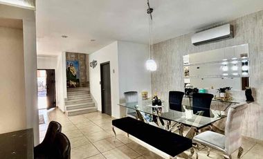 Casa familiar en venta con alberca en Real de Toledo Residencial – Poniente de Hermosillo