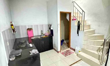 D jual rumah taman palem lestari