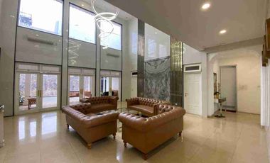 Dijual/disewakan Rumah cocok untuk klinik ataupun kantor di Tebet Jakarta Selatan