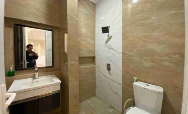 Dijual/disewakan Rumah cocok untuk klinik ataupun kantor di Tebet Jakarta Selatan