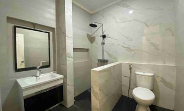 Dijual/disewakan Rumah cocok untuk klinik ataupun kantor di Tebet Jakarta Selatan