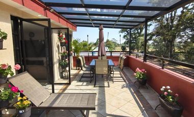 ATRACTIVA CASA CON TERRAZA DE DESCANSO, SALA DE CINES CON PANTALLA Y SONIDO INCLUIDOS, CISTERNA, COATEPEC