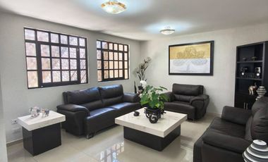 ATRACTIVA CASA CON TERRAZA DE DESCANSO, SALA DE CINES CON PANTALLA Y SONIDO INCLUIDOS, CISTERNA, COATEPEC