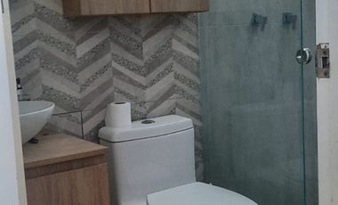 VENTA CASAE EN CONDOMINIO CERRADO CON PARQUE INTERNO CHORRILLOS LIMITE CON SURCO