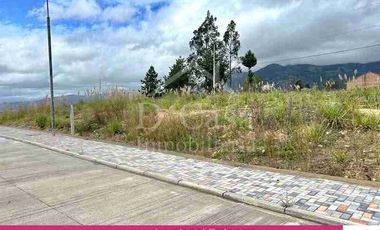 Lotes de Venta en San Miguel de puthuzhi a pocas cuadras de cuadras de la Ordóñez Lasso