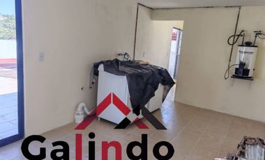 CASA GRANDE DE 4 RECAMARAS, CISTERNA, COCHERA PARA 3 AUTOS CAMINO A OJO DE AGUA