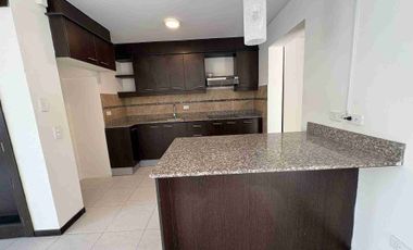 Venta casa en la Armenia ll Valle de los Chillos.