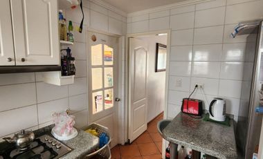 SE VENDE PROPIEDAD UBICADA EN SECTOR RESIDENCIAL SOLAR DE PEÑUELAS, COQUIMBO. 3D+2B+COCINA EQUIPADA+LOGIA+QUINCHO