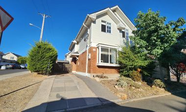 Casa en Arriendo, condominio Bosques de Curauma, Valparaíso. 5D