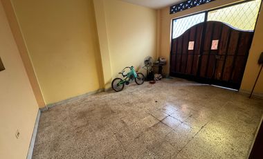 En venta casa rentera en Colinas de la Alborada.