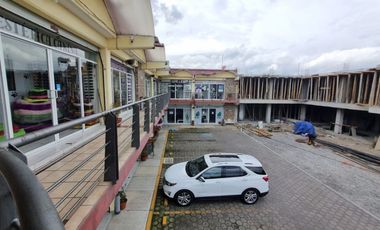 LOCAL COMERCIAL EN PLAZA AMY - CIRCUITO METROPOLITANO - CERCA DE FENIX - SALON SHANTI