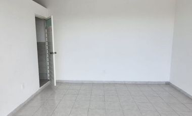 LOCAL COMERCIAL EN PLAZA AMY - CIRCUITO METROPOLITANO - CERCA DE FENIX - SALON SHANTI