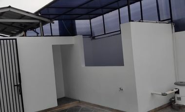 Disewakan Rumah Siap Huni 2 Lantai Gress di Tebet Barat