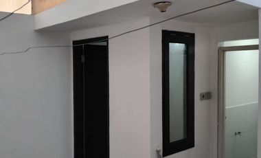Disewakan Rumah Siap Huni 2 Lantai Gress di Tebet Barat