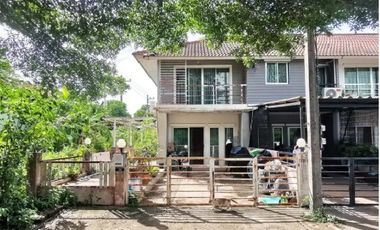 BP00532 ขายทาวน์เฮาส์ หมู่บ้าน สิรารมย์ พีค ถนน สายโคกขวาง-ท่าตูม (ทล.3079) ตำบล ท่าตูม อำเภอ ศรีมหาโพธิ จังหวัด ปราจีนบุรี
