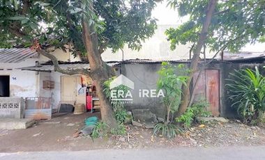 RUMAH DIJUAL DI SOLO SERENGAN DEKAT PASAR HARJODAKSINO, PUSAT BISNIS SOLO BARU