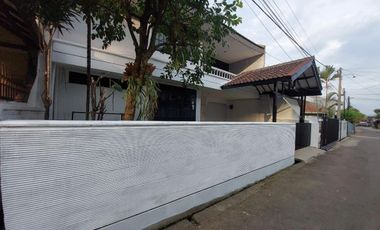 RUMAH MINIMALIS TENGAH KOTA 2 LANTAI SIAP HUNI DI TURANGGA BANDUNG