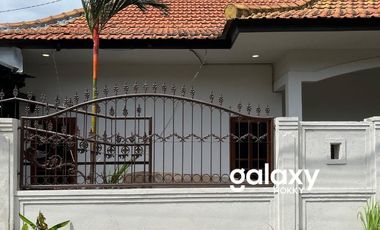 DIJUAL RUMAH STRATEGIS DEKAT KEROBOKAN DI TANGKUBAN PERAHU DENPASAR