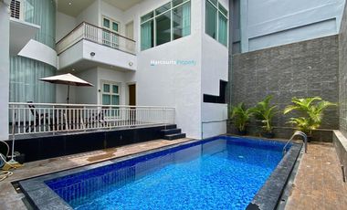 Kuningan Area, Disewakan Rumah Mewah Lokasi Strategis Cocok Untuk Hunian Expat atau Kedutaan di Patra Kuningan