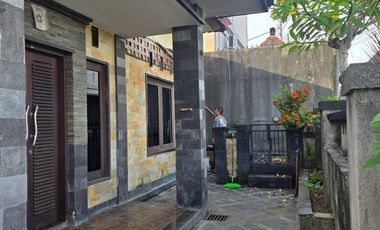 Rumah Baru Dekat Fasilitas Umum Disewakan, di Denpasar Barat Area