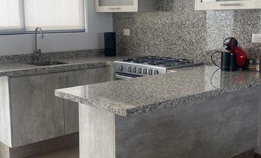 DEPARTAMENTO EN PLANTA BAJA AMUEBLADO EN RENTA ZIBATA QUERETARO