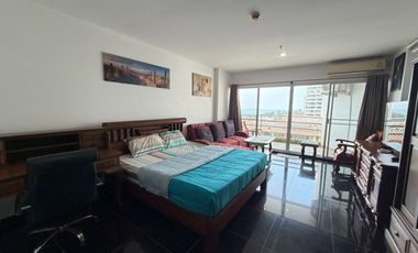 Hot Price Studio Condo 48 SQM. @ View Talay 7