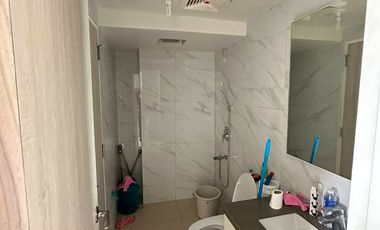 RESALE 1-BEDROOM CONDO IN MANDANI SUITES TOWER 2 SUBANGDAKU, MANDAUE CITY, CEBU, PHILIPPINES