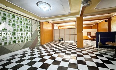 DIJUAL / DISEWAKAN RUANG USAHA DEKAT PUSAT BISNIS SOLO BARU