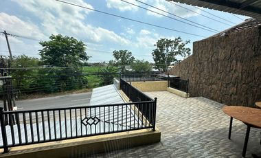 DIJUAL / DISEWAKAN RUANG USAHA DEKAT PUSAT BISNIS SOLO BARU