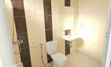 Disewakan rumah 2lt cluster Yarra, JGC Cakung Jakarta Timur