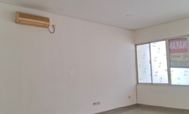 Disewakan Cepat Rumah Golf Lake Uk 8X20