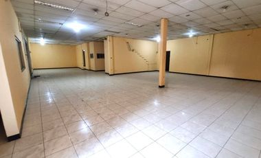 Gudang siap pakai 3lt luas 950m Karawaci Tangerang