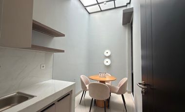 Dijual Rumah 2 lantai lebar 5 di Surabaya timur dekat ITS dan Pakuwon City