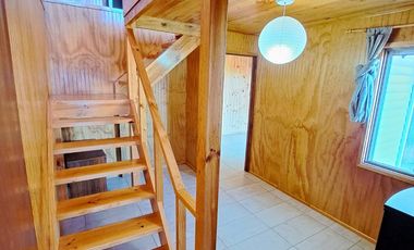 SINCRONICA PROPIEDADES ARRIENDA CENTRICA Y AMPLIA CASA CON VISTA AL MAR EN ALGARROBO