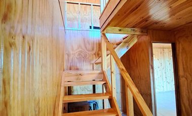 SINCRONICA PROPIEDADES ARRIENDA CENTRICA Y AMPLIA CASA CON VISTA AL MAR EN ALGARROBO