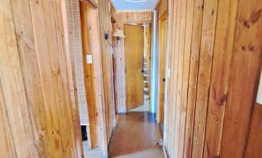 SINCRONICA PROPIEDADES ARRIENDA CENTRICA Y AMPLIA CASA CON VISTA AL MAR EN ALGARROBO