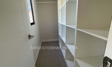 Se arrienda casa en condominio Curauma