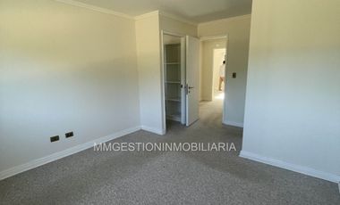 Se arrienda casa en condominio Curauma