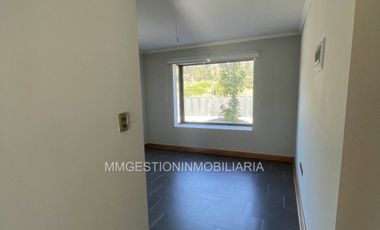 Se arrienda casa en condominio Curauma