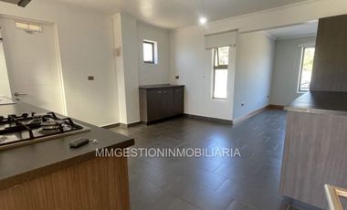 Se arrienda casa en condominio Curauma